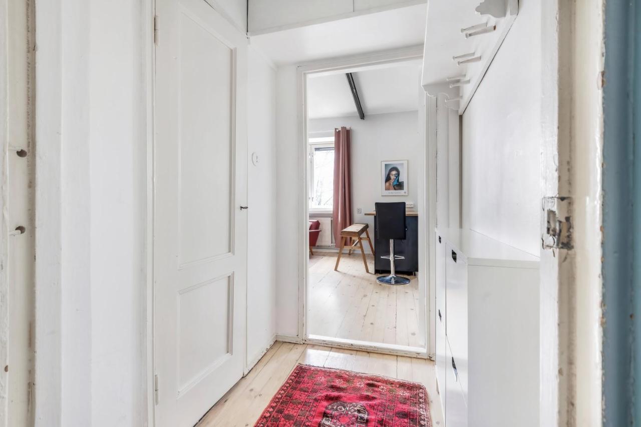 赫尔辛基Wehost Modern Kitchen Studio With Bright Colours公寓 外观 照片